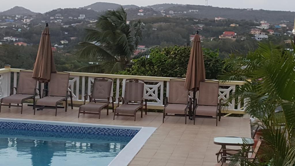 Heavenly Suites La Feuillet Exterior foto
